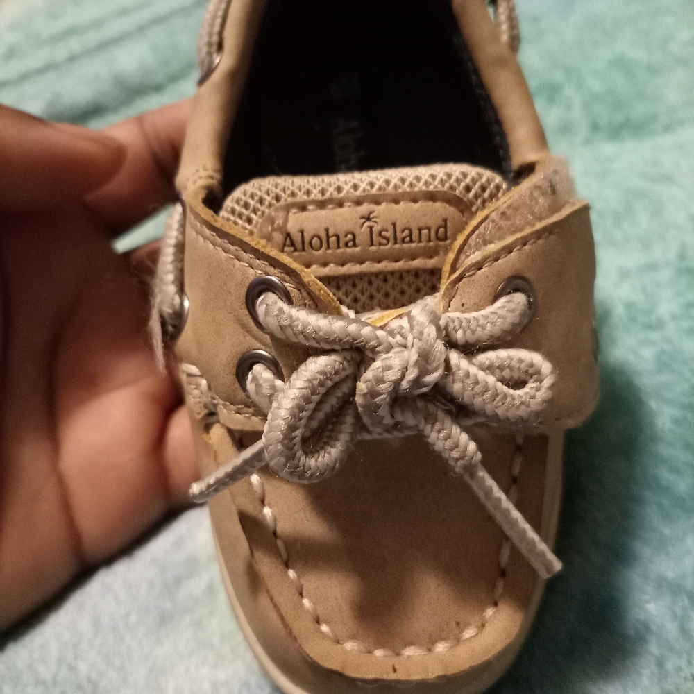 Aloha Island Tan Moccasins with Hand-Sewn Stitching
